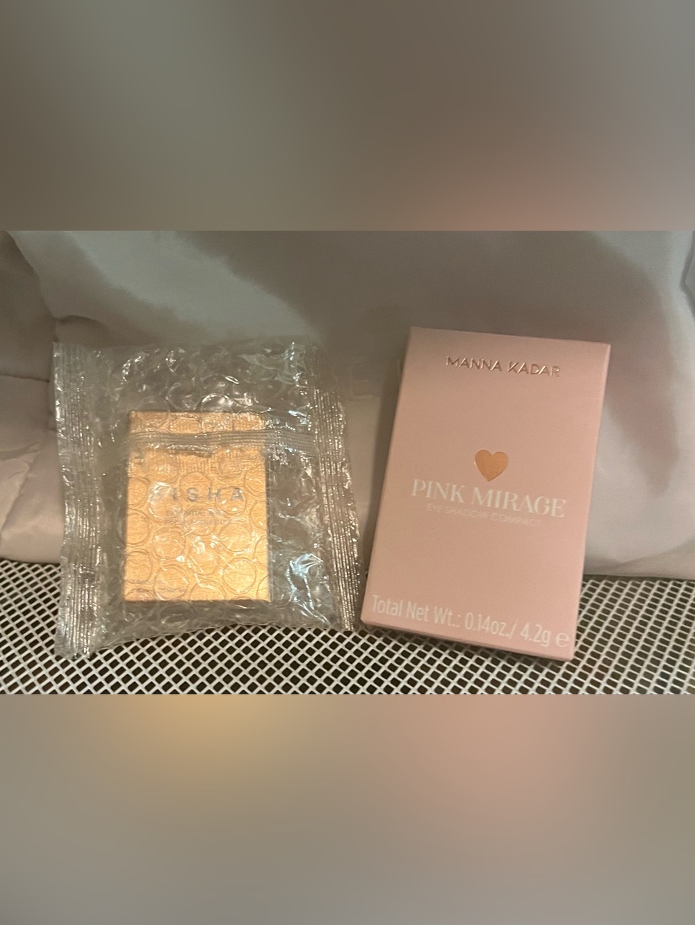 Manna Kadar Pink Mirage Eyeshadow -Bisha Essential Baby Eyeshadow Duo